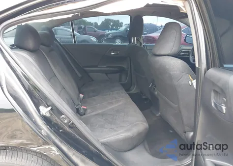 2017 Honda Accord Ex z USA, uszkodzony, nr VIN 1HGCR2F00HA035778